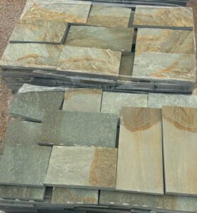 ορθογωνισμένη πλάκα Καρύστου πράσινη καφέ