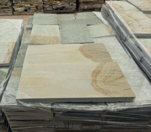 ορθογωνισμένη πλάκα Καρύστου πράσινη καφέ